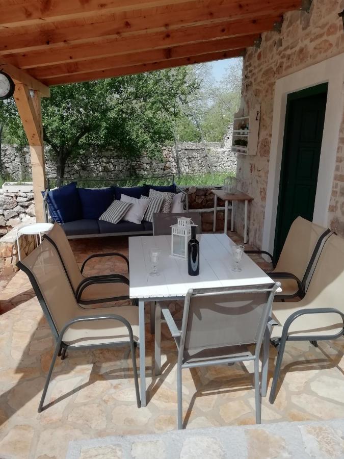 Krka Waterfalls Stonehouse Roko Lozovac Exterior foto